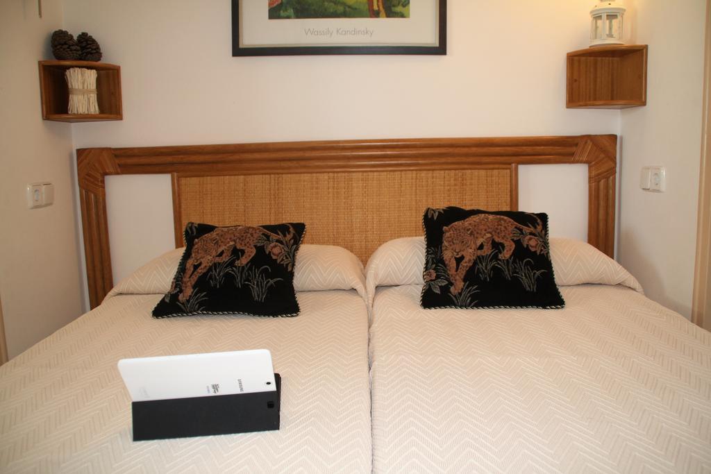 Apartaments Ocean Canada Castell-Castell-Platja d'Aro Extérieur photo